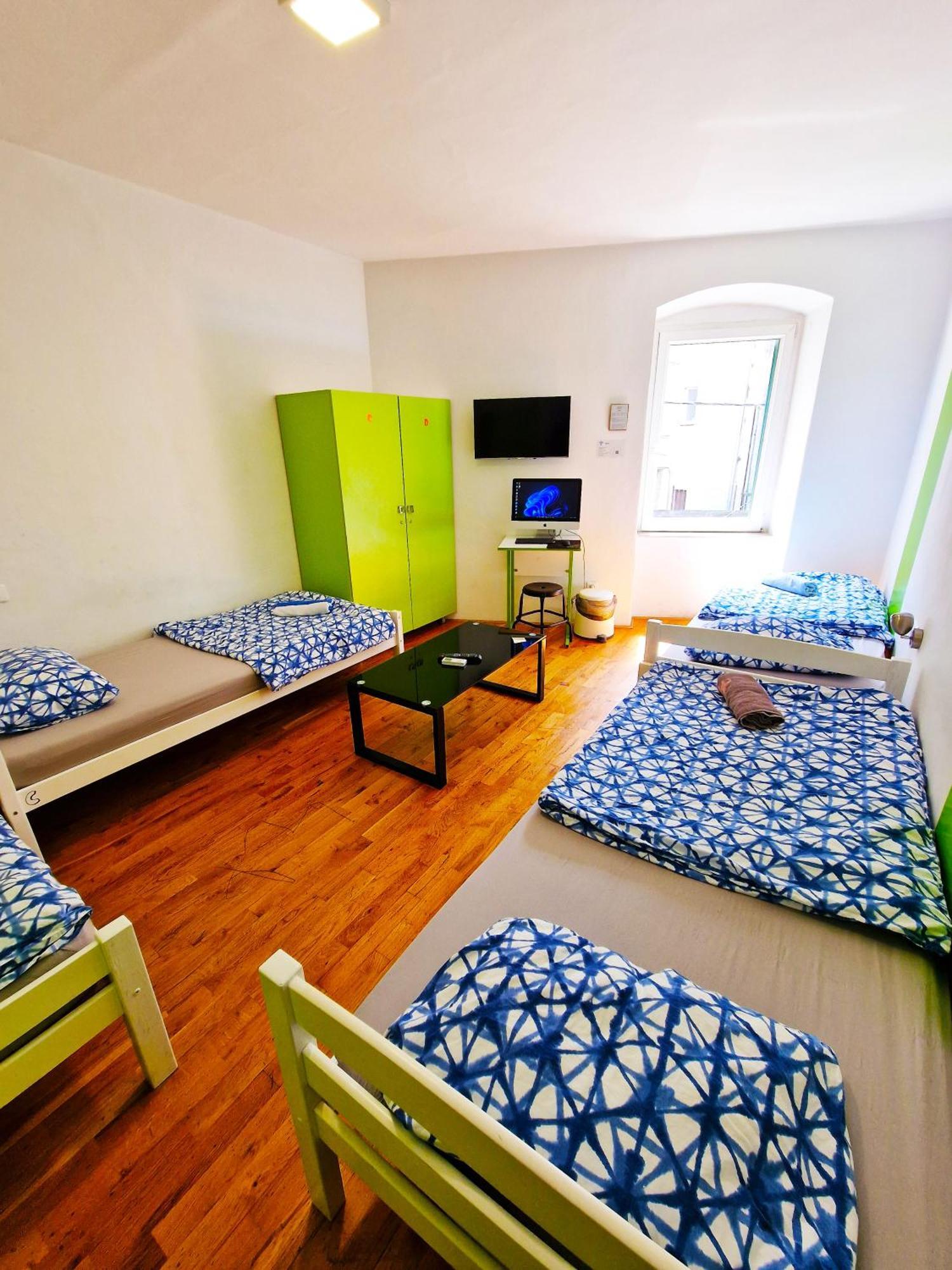 Croparadise Hostel Split Luaran gambar